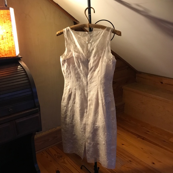 Ann Taylor Beige Cream Lace Silk Shift Dress, EUC, 2 - Picture 12 of 12